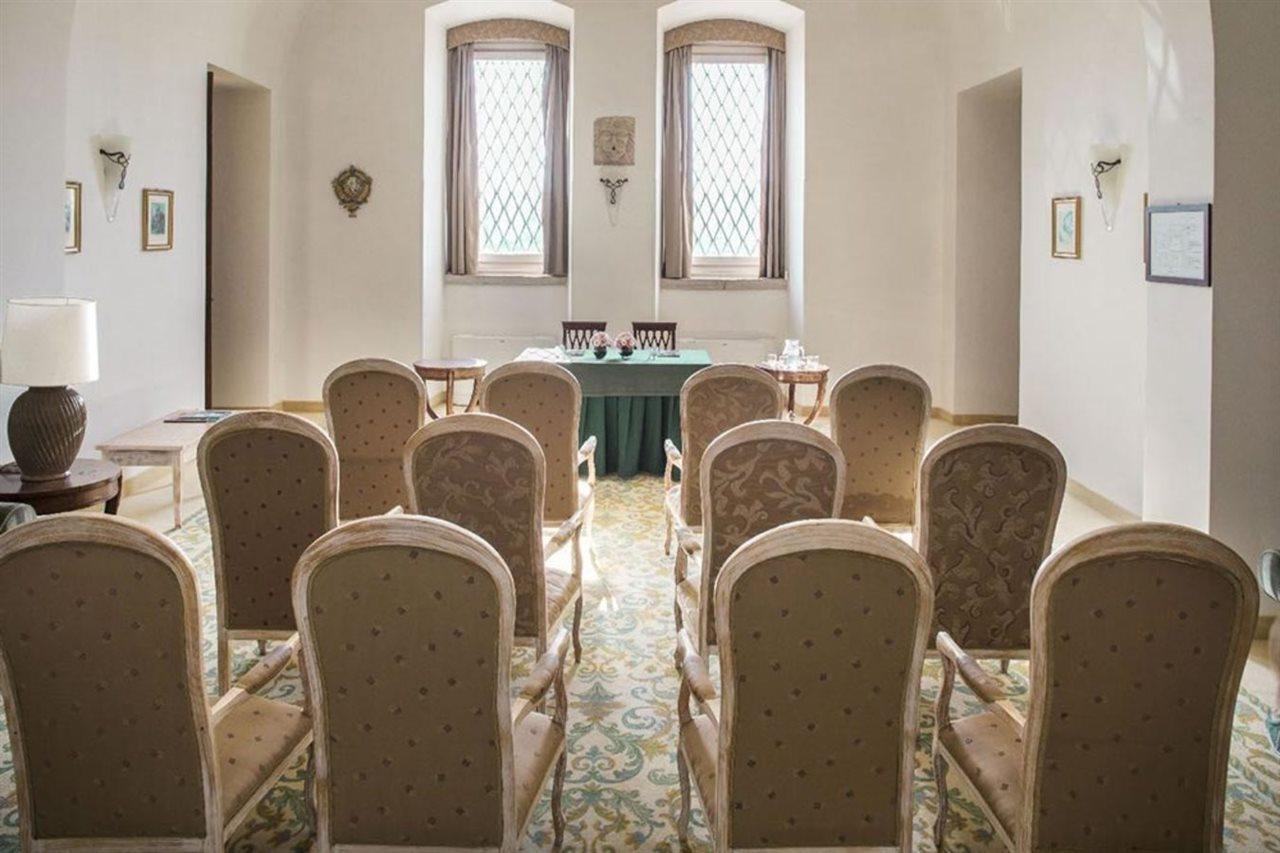 San Paolo Al Convento Hotel Trani Bagian luar foto