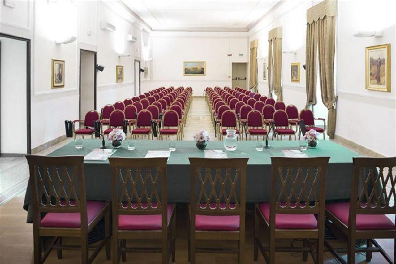 San Paolo Al Convento Hotel Trani Bagian luar foto