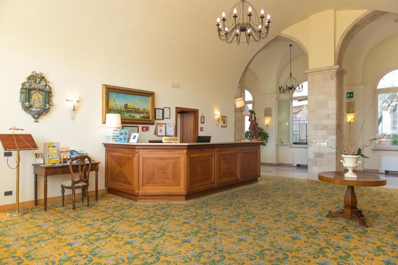 San Paolo Al Convento Hotel Trani Bagian luar foto
